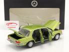 Mercedes-Benz 450 SEL Ano de construção 1976-1980 verde cítrico 1:18 Norev