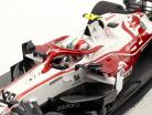 A. Giovinazzi Alfa Romeo Racing C41 #99 Baréin GP fórmula 1 2021 1:18 Minichamps
