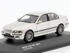 BMW M5 (E39) 5.0 V8 32V Byggeår 2003 titanium sølv 1:43 Solido