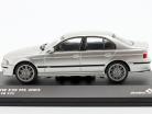 BMW M5 (E39) 5.0 V8 32V Año de construcción 2003 titanio plata 1:43 Solido