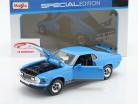 Ford Mustang Mach 1 year 1970 blue 1:18 Maisto