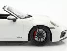 Porsche 911 (992) Targa 4 GTS Année de construction 2021 Blanc 1:18 Minichamps