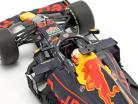 Max Verstappen Red Bull RB16B #33 Winner Abu Dhabi formula 1 World Champion 2021 1:18 Minichamps