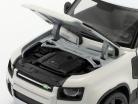 Land Rover Defender Baujahr 2020 weiß 1:24 Welly