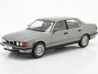 BMW 740i (E32) grau metallic 1:18 Model Car Group
