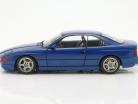 BMW 850 CSI (E31) bouwjaar 1990 tobago blauw 1:18 Solido