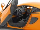McLaren 570S Año de construcción 2016 naranja Con plateado ruedas 1:18 AUTOart