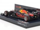 Max Verstappen Red Bull RB16B #33 ganador holandés GP fórmula 1 Campeón mundial 2021 1:43 Minichamps