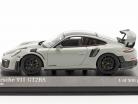 Porsche 911 (991 II) GT2 RS Forfait Weissach 2018 craie / noir jantes 1:43 Minichamps