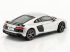 Audi R8 Coupe Performance V10 Byggeår 2021 sølv metallisk 1:64 KengFai