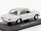 Mercedes-Benz 300 SEL 6.3 (W109) Año de construcción 1968 plata 1:43 Minichamps