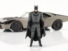 Batmobile Film The Batman (2022) chrome / noir avec chiffre 1:24 Jada Toys