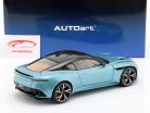 Aston Martin DBS Superleggera Byggeår 2019 Caribien blå 1:18 AutoArt