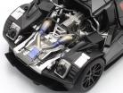 McLaren P1 Baujahr 2013 fire schwarz 1:18 AutoArt