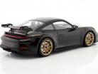 Porsche 911 (992) GT3 2021 black / Aurum rims 1:18 Minichamps