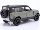 Land Rover Defender 110 Baujahr 2022 silbergrau metallic 1:24 Bburago