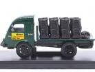 Renault 2 toneladas métricas camión de carbón Año de construcción 1947 verde 1:43 Hachette