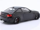 BMW M2 CS (F87) 2020 schwarz metallic / schwarze Felgen 1:18 Minichamps