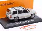 Jeep Grand Cherokee Año de construcción 1995 plata 1:43 Minichamps