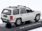 Jeep Grand Cherokee 建設年 1995 銀 1:43 Minichamps