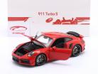 Porsche 911 (992) Turbo S Coupe Sport Design 2021 guardias rojo 1:18 Minichamps