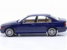 BMW 540i (E39) limousine Byggeår 1995 blå metallisk 1:18 KK-Scale