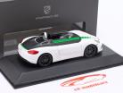Porsche Boxster Bergspyder blanco / verde / negro 1:43 Spark