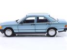 Mercedes-Benz 190E Anno di costruzione 1984 Azzurro metallico 1:18 Norev