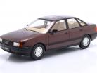 Audi 80 (B3) ano de construção 1989 vermelho escuro metálico 1:18 Triple9