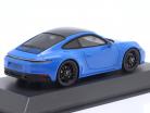 Porsche 911 (992) Carrera 4 GTS Coupé 2022 синяя акула 1:43 Spark