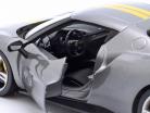 Ferrari 296 GTB Assetto Fiorano Год постройки 2022 Серый металлический / желтый 1:18 Bburago