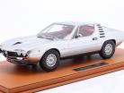 Alfa Romeo Montreal Byggeår 1970 sølv 1:12 TopMarques