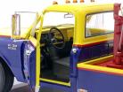 Chevrolet C-30 服务车 建设年份 1969 蓝色的 / 黄色的 1:18 Greenlight