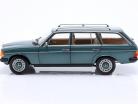 Mercedes-Benz 200 T-Modell (S123) Ano de construção 1985 gasolina verde 1:18 Norev