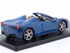 Ferrari 458 Spider Année de construction 2011 bleu métallique 1:24 Bburago