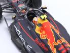 Sergio Perez Red Bull RB18 #11 2nd Japan GP Formula 1 2022 1:18 Minichamps