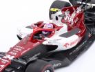Zhou Guanyu Alfa Romeo C42 #24 10º Bahrein GP Fórmula 1 2022 1:18 Minichamps