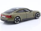 Audi RS e-tron GT Année de construction 2022 tactique vert 1:24 Maisto