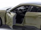 Audi RS e-tron GT Ano de construção 2022 táticas verde 1:24 Maisto