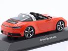 Porsche 911 (992) Targa 4S Baujahr 2020 lava orange 1:43 Spark