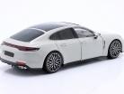 Porsche Panamera Turbo S Bouwjaar 2020 krijt 1:18 Minichamps
