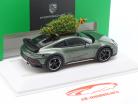 Porsche 911 Dakar Christmas edition 2023 dark green metallic 1:43 Spark