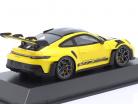 Porsche 911 (992) GT3 RS Weissach pakke 2023 racing gul 1:43 Spark