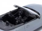 BMW M4 Cabriolet (G83) 建设年份 2021 灰色的 金属的 1:18 Minichamps