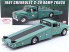 Chevrolet C30 Ramp Truck "Holley Speed Shop" Año de construcción 1967 verde 1:18 GMP