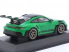 Porsche 911 (992) GT3 RS Weissach package 2023 green / golden rims 1:43 Minichamps