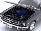 Ford Mustang 1/2 Coupe Anno di costruzione 1964 nero 1:24 Welly