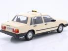 Volvo 740 GL Taxi 德国 建设年份 1986 浅褐色的 1:18 Minichamps