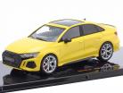 Audi RS3 (8Y) Bouwjaar 2022 geel 1:43 Ixo