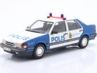 Saab 9000 CD Turbo Baujahr 1990 Schweden Polizei blau / weiß 1:18 Triple9